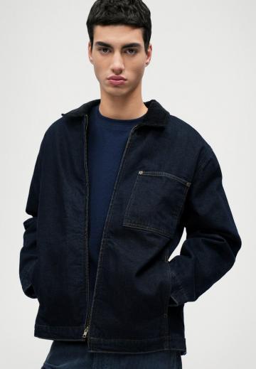 Джинсовая куртка