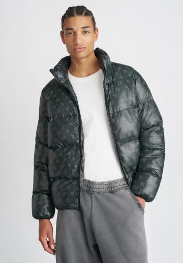 Зимняя куртка