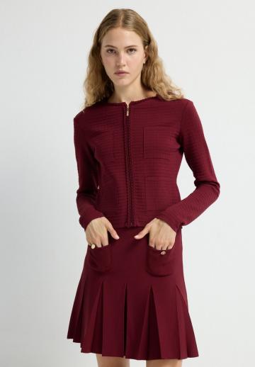 Короткий блейзер