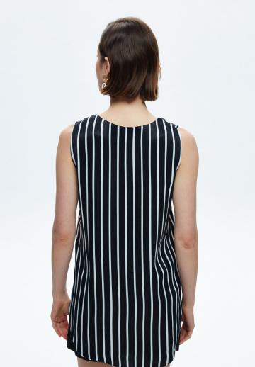 Длинная майка