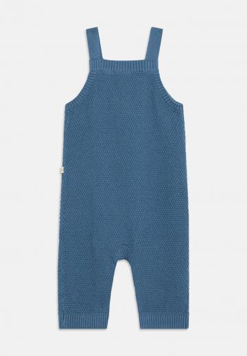 Набор одежды