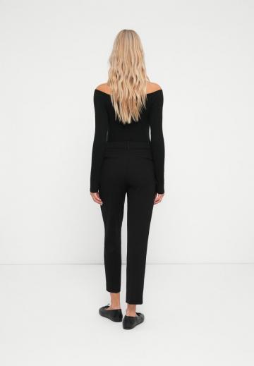 Узкие брюки