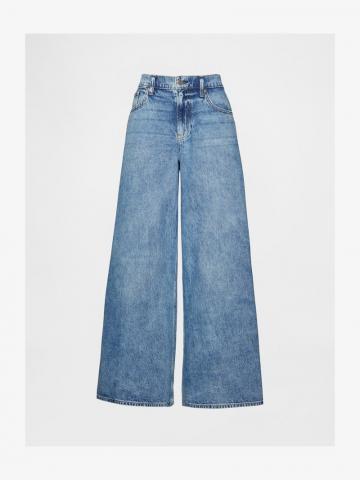 Свободные джинсы