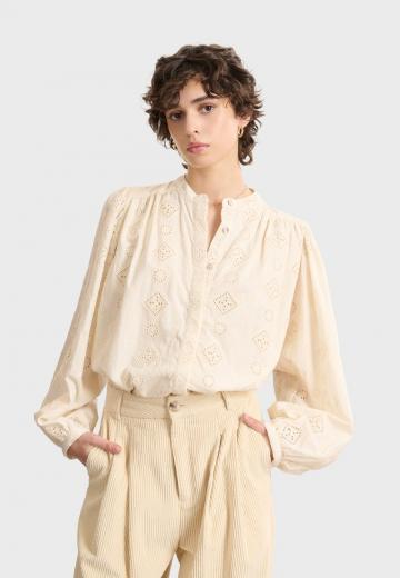 Кружевная блузка