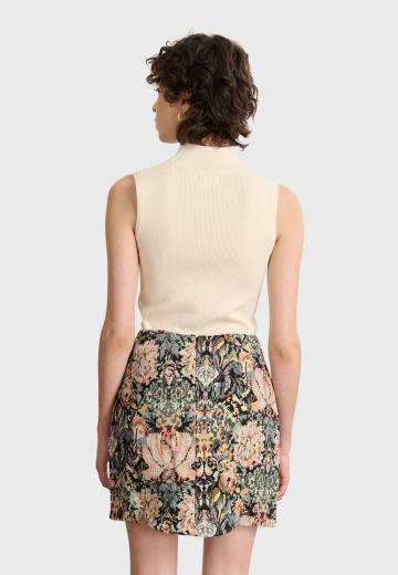 Пуловер без рукавов