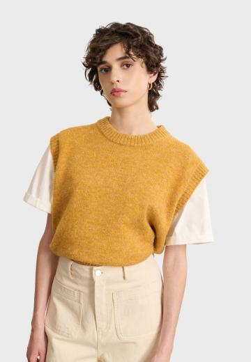 Пуловер без рукавов