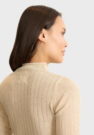 Пуловер с рукавом три четверти