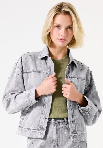 Джинсовая куртка