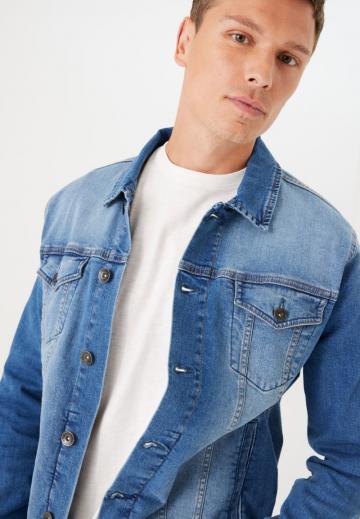 Джинсовая куртка
