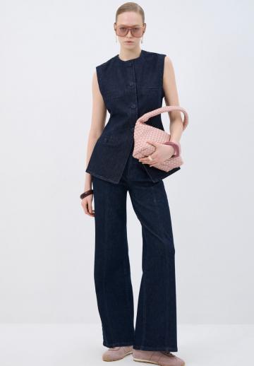 Джинсовая жилетка