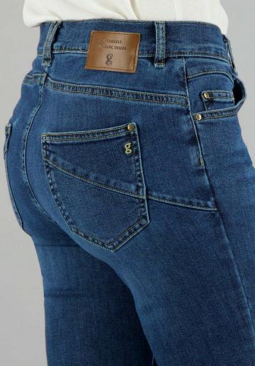 Клешеные брюки