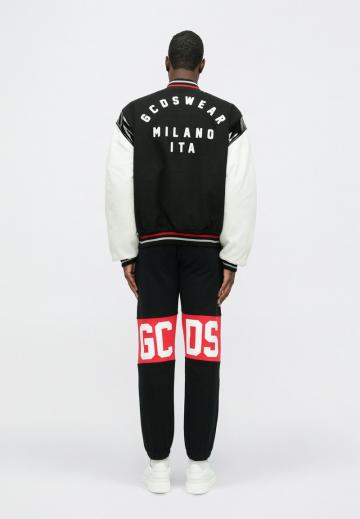 Куртка бомбер