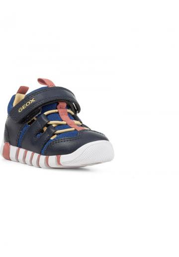 Детская обувь