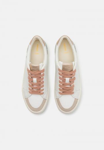 Гандбольные кроссовки