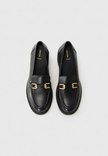 Туфли на танкетке