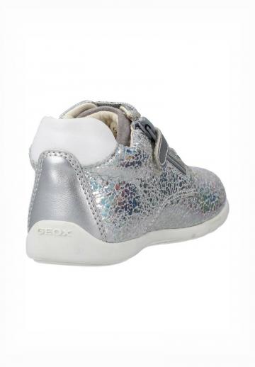 Детская обувь