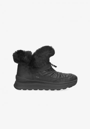 Сапожки на танкетке