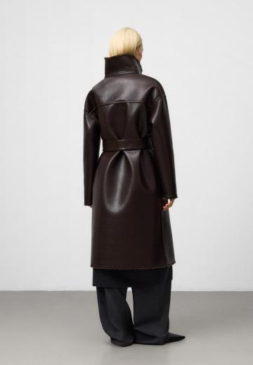 Пальто из искусственной кожи