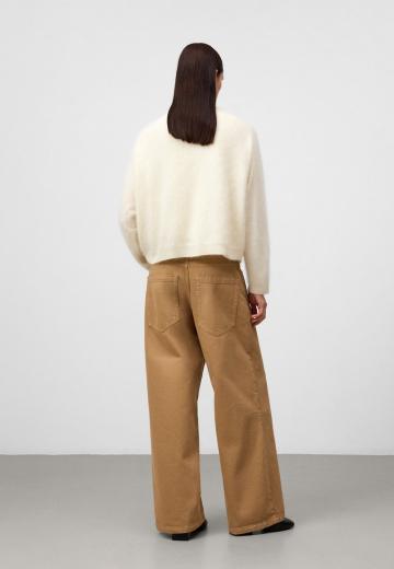 Клешеные джинсы