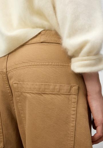 Клешеные джинсы