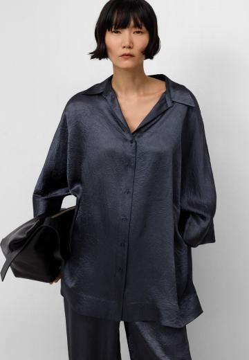 Атласная блузка