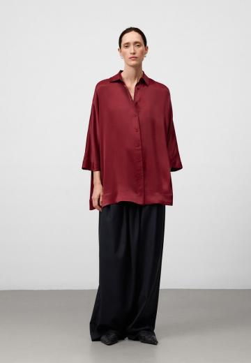 Атласная блузка