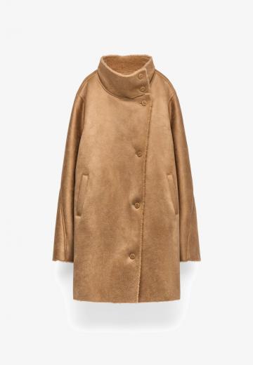 Короткое пальто