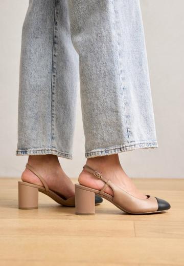 Туфли с ремешком