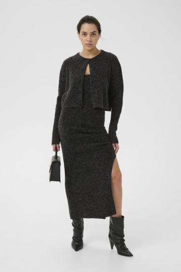 Вязаное платье