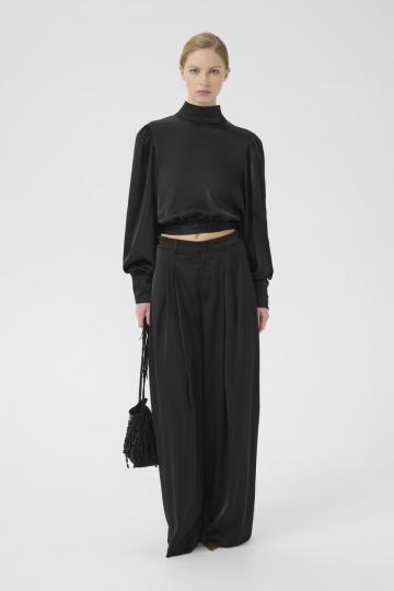 Атласная блузка