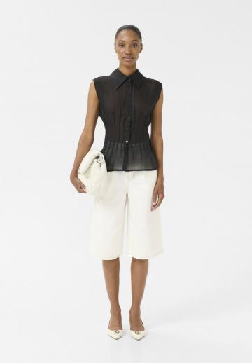 Блузка без рукавов