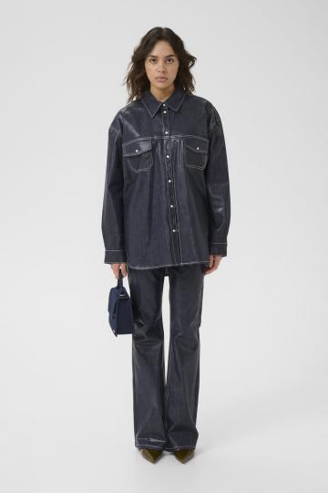 Клешеные джинсы