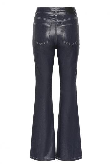 Клешеные джинсы