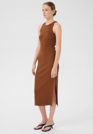 Платье футляр