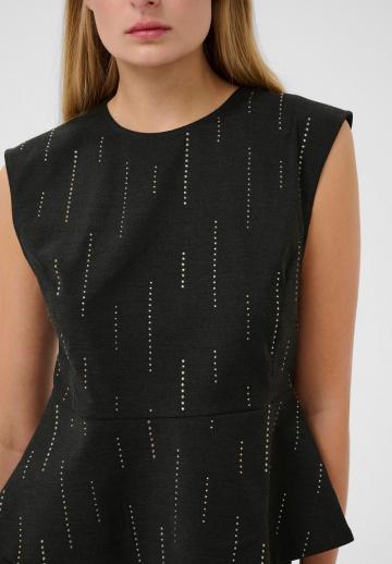 Блузка без рукавов