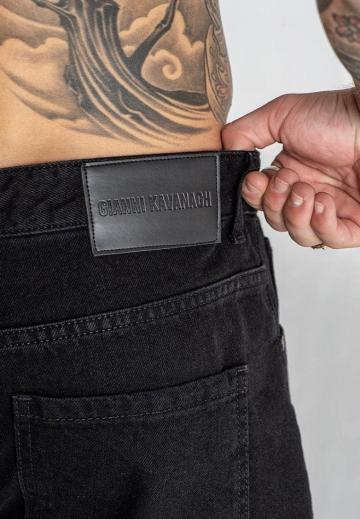 Брюки с накладными карманами