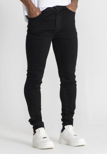 Узкие джинсы
