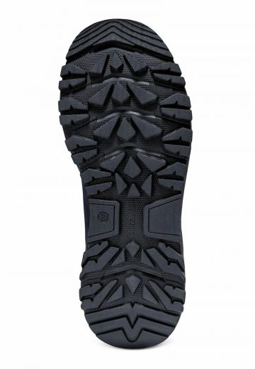 Походные ботинки