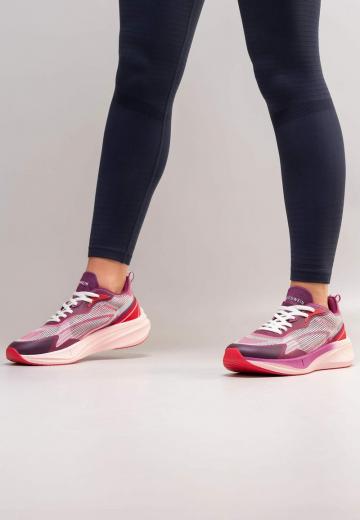 Беговые кроссовки