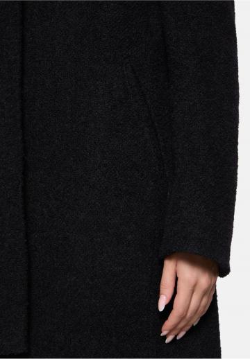 Короткое пальто