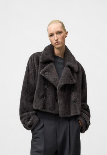 Зимняя куртка