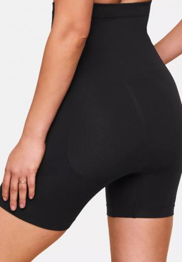 Корректирующее белье