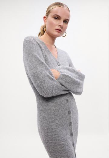 Вязаное платье