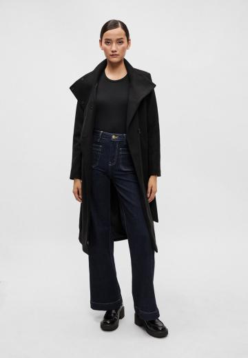 Клешеные джинсы