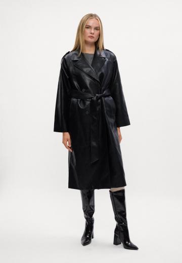 Пальто из искусственной кожи