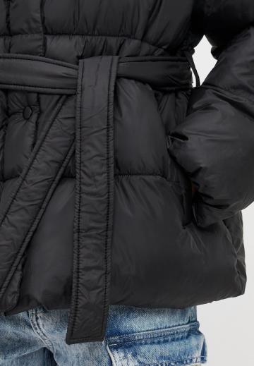 Зимняя куртка