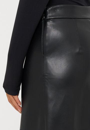 Кожаная юбка