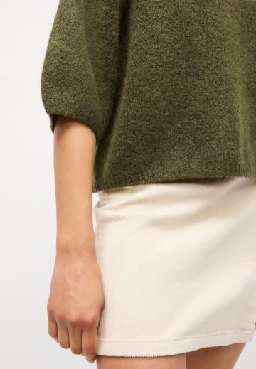 Пуловер с коротким рукавом