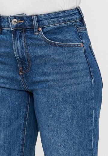 Клешеные брюки