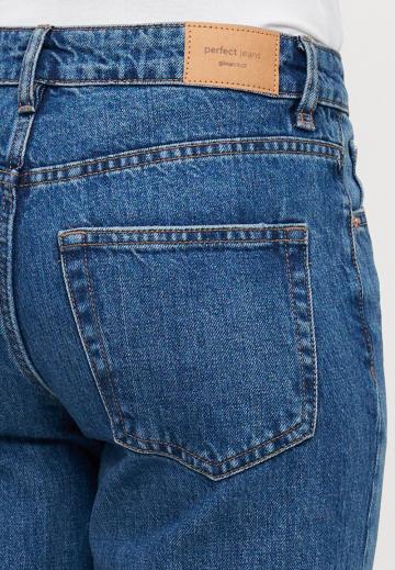 Клешеные брюки